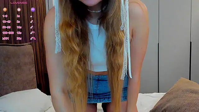 Molly sweetie online show from 11/11/25, 07:19