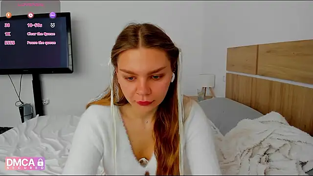 Molly sweetie online show from 04/11/26, 06:29