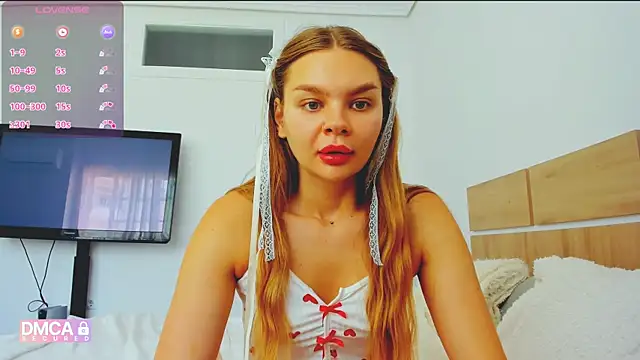 Molly sweetie online show from 05/31/26, 07:15