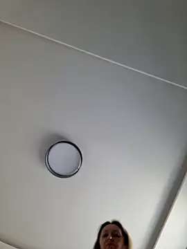 Miss    Mia  online show from 03/04/25, 08:02