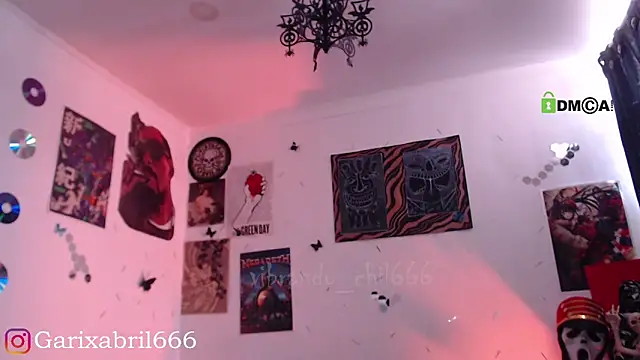 Snapshot of abril666 chatting on 01/08/25, 04:11 abril666 online show from 01/08/25, 04:11