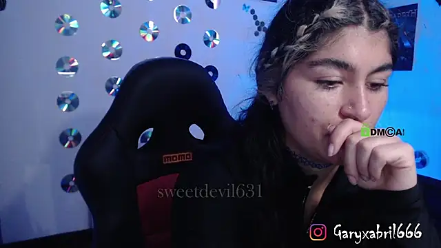 Snapshot of abril666 chatting on 03/19/25, 05:50 abril666 online show from 03/19/25, 05:50