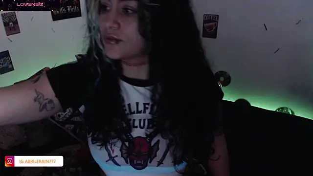 Snapshot of abril666 chatting on 11/13/25, 03:55 abril666 online show from 11/13/25, 03:55