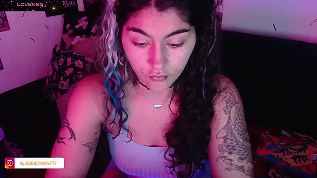 Snapshot of abril666 chatting on 11/28/25, 06:21 abril666 online show from 11/28/25, 06:21