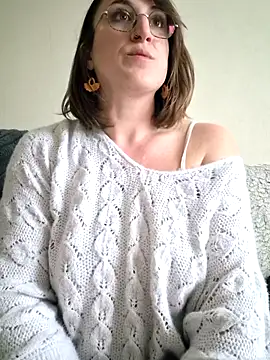 minierose online show from 04/05/26, 05:10