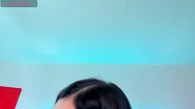 Snapshot of Abbye_blue01 chatting on 12/17/24, 12:34 Abbye blue01 online show from 12/17/24, 12:34