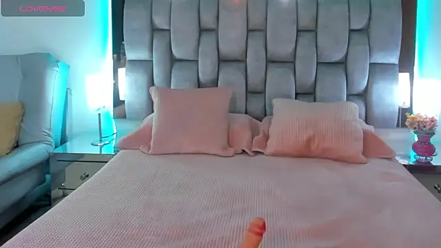 Abbye blue01 online show from 01/11/25, 02:30