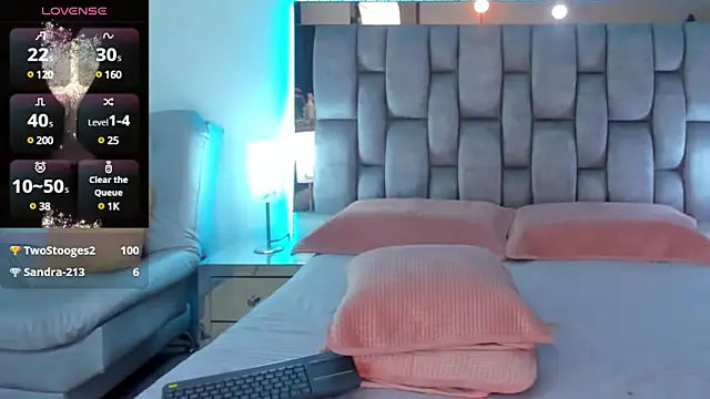 Snapshot of Abbye_blue01 chatting on 02/01/25, 01:34 Abbye blue01 online show from 02/01/25, 01:34