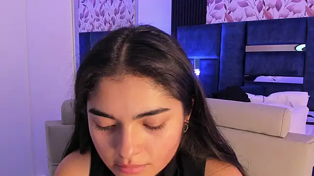 GiselOrtiz online show from 02/11/25, 06:11