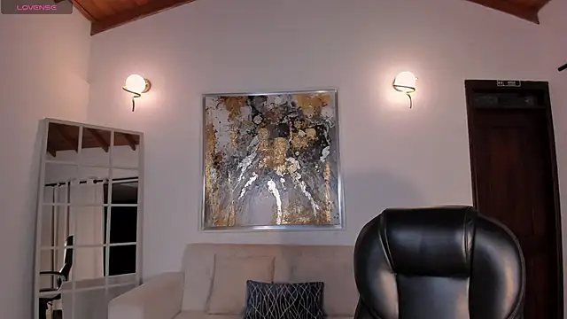 Snapshot of CorinneRusso chatting on 01/07/25, 04:18 CorinneRusso online show from 01/07/25, 04:18