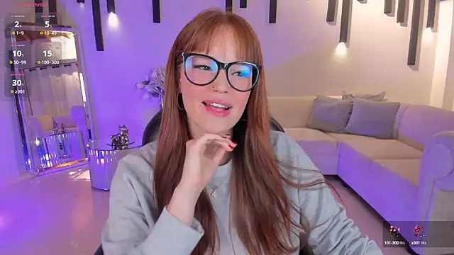 Snapshot of CorinneRusso chatting on 02/27/25, 03:58 CorinneRusso online show from 02/27/25, 03:58