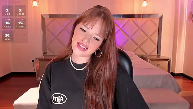 Snapshot of CorinneRusso chatting on 03/13/25, 04:27 CorinneRusso online show from 03/13/25, 04:27