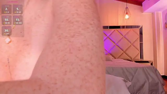 Snapshot of CorinneRusso chatting on 03/15/25, 07:42 CorinneRusso online show from 03/15/25, 07:42