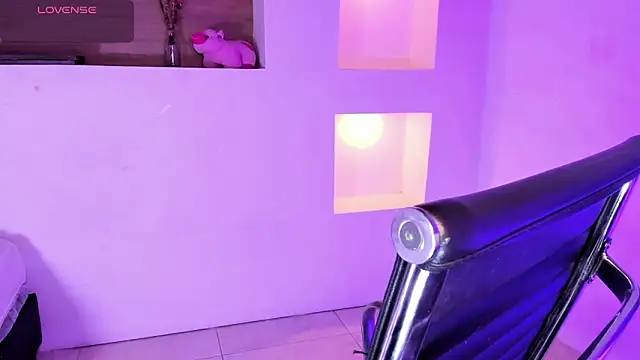 BlakmillerrGilson online show from 02/01/25, 07:55