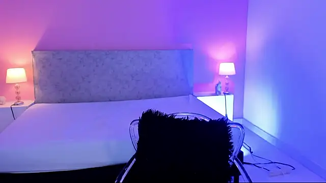 BlakmillerrGilson online show from 09/27/25, 07:52