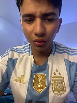 Leonarrrd 01 online show from 02/17/25, 12:54