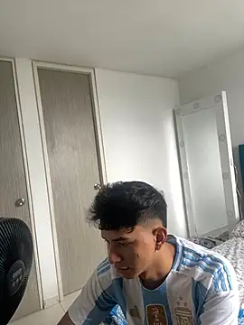 Leonarrrd 01 online show from 02/27/25, 05:47