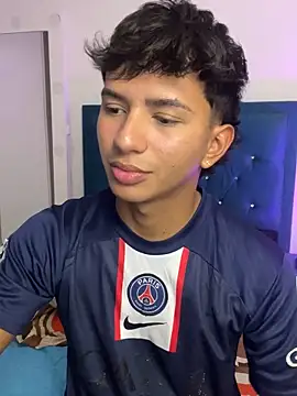 Leonarrrd 01 online show from 10/07/25, 03:14