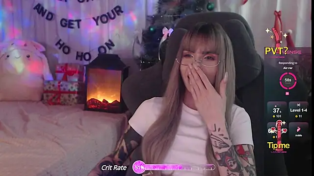 Snapshot of Kerry_Kirk chatting on 01/05/25, 09:03 Kerry Kirk online show from 01/05/25, 09:03