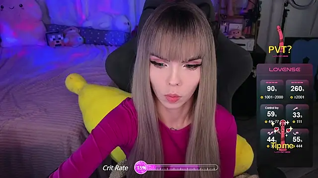 Snapshot of Kerry_Kirk chatting on 02/07/25, 08:42 Kerry Kirk online show from 02/07/25, 08:42