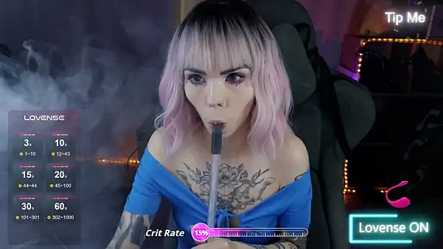 Snapshot of Kerry_Kirk chatting on 11/28/25, 09:06 Kerry Kirk online show from 11/28/25, 09:06