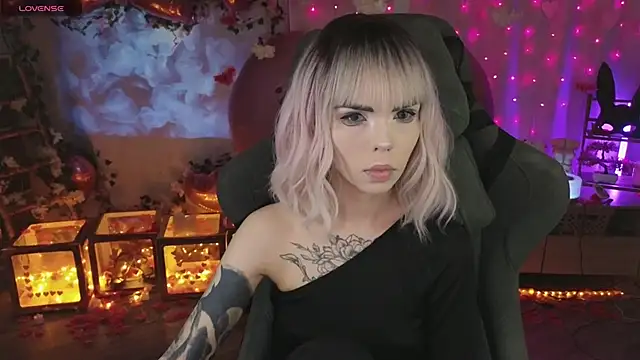 Kerry Kirk online show from 02/21/26, 08:32