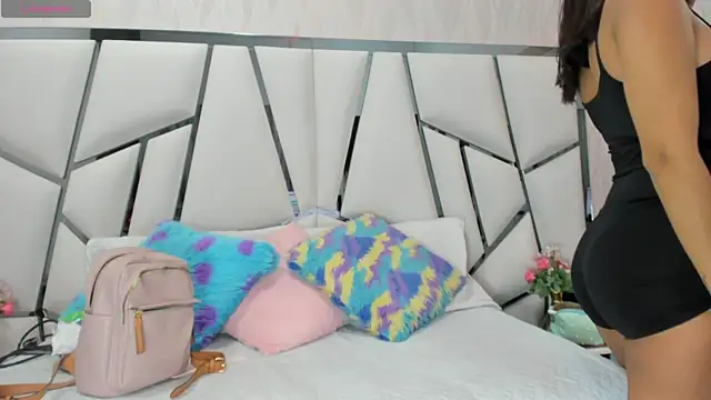  aurora18  online show from 01/08/26, 03:09