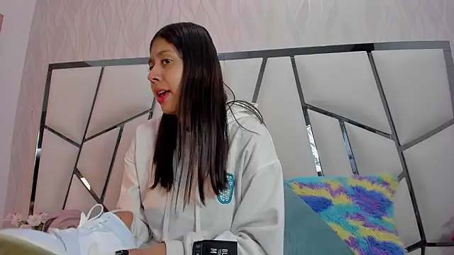  aurora18  online show from 03/09/26, 03:10