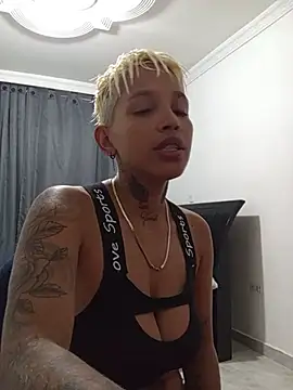 Dirty Zoe online show from 08/06/26, 08:33