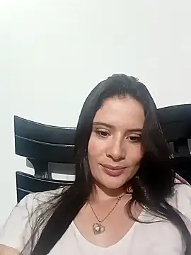 Snapshot of Zoe_Clark_ chatting on 02/07/25, 02:19 Zoe Clark online show from 02/07/25, 02:19