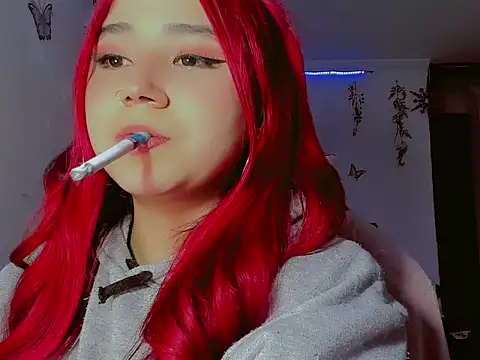 Snapshot of madisonx17 chatting on 09/26/25, 08:57 madisonx17 online show from 09/26/25, 08:57