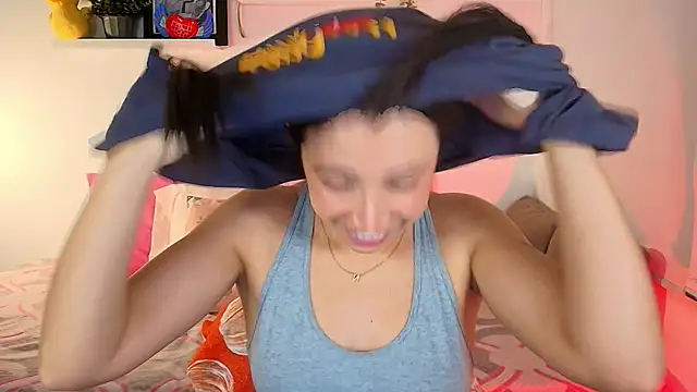 lilyy evanss online show from 01/09/26, 12:24