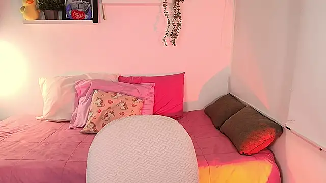 lilyy evanss online show from 02/08/26, 11:30