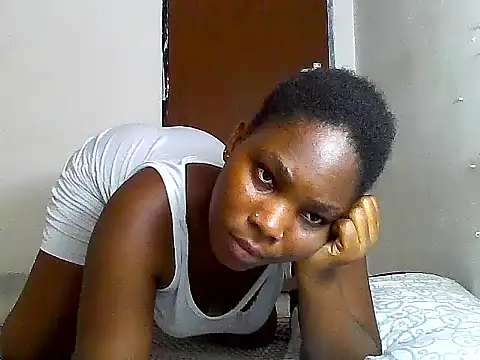 Snapshot of SexyKimberly23 chatting on 09/19/25, 10:05 SexyKimberly23 online show from 09/19/25, 10:05