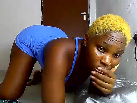 Snapshot of SexyKimberly23 chatting on 10/30/25, 05:13 SexyKimberly23 online show from 10/30/25, 05:13