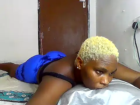 Snapshot of SexyKimberly23 chatting on 11/06/25, 01:12 SexyKimberly23 online show from 11/06/25, 01:12