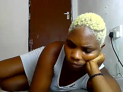 Snapshot of SexyKimberly23 chatting on 11/18/25, 06:40 SexyKimberly23 online show from 11/18/25, 06:40