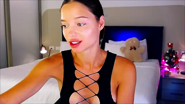 wow Mia online show from 01/12/25, 01:32