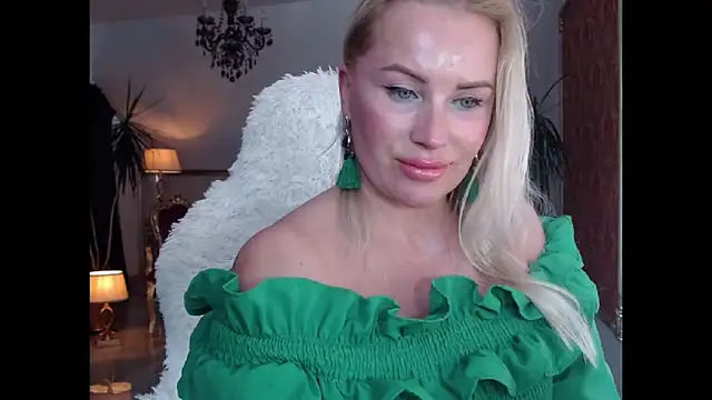 eyesangel22 online show from 01/10/25, 11:43