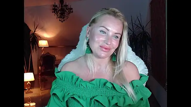 eyesangel22 online show from 01/10/25, 02:45