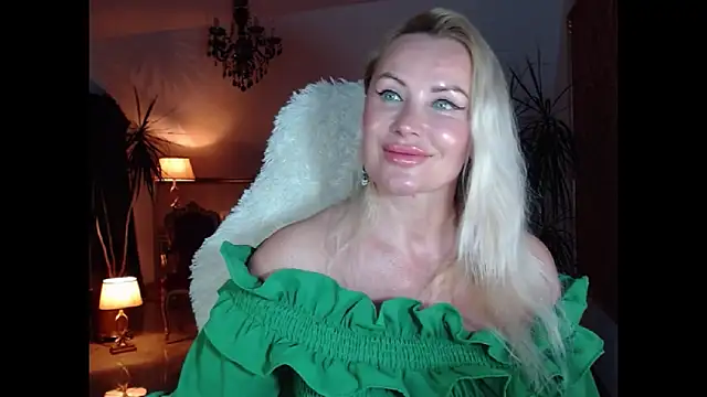 eyesangel22 online show from 01/25/25, 06:23