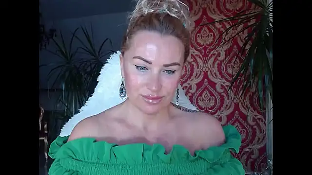 eyesangel22 online show from 02/02/25, 06:26