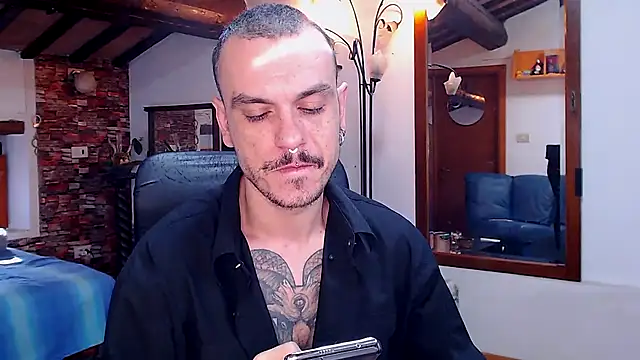 cek 186 online show from 11/11/25, 08:47