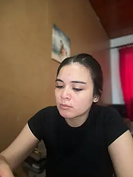 CamilaSofiia online show from 07/02/26, 09:43