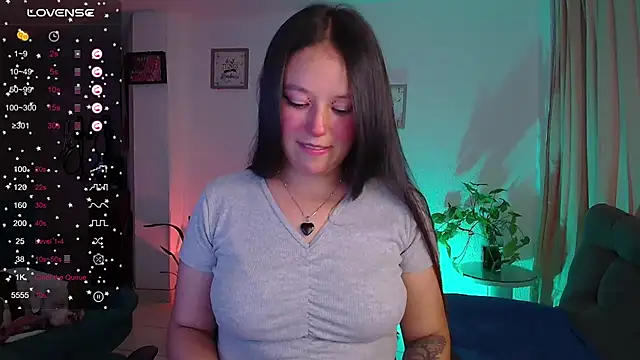 Lexie Thompson10 online show from 02/07/25, 03:34