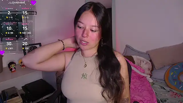 Lexie Thompson10 online show from 10/07/25, 11:46