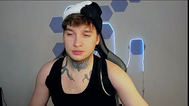 Chris Tyson online show from 12/02/24, 12:40