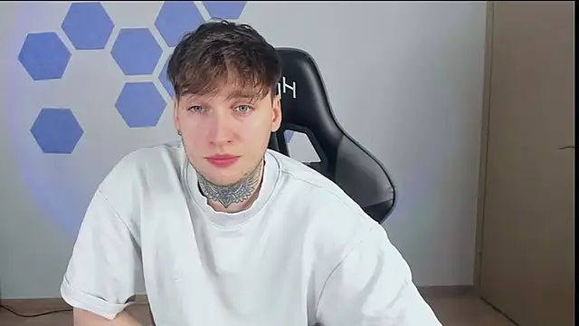 Chris Tyson online show from 01/23/25, 02:44