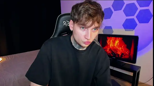 Chris Tyson online show from 02/07/25, 12:42