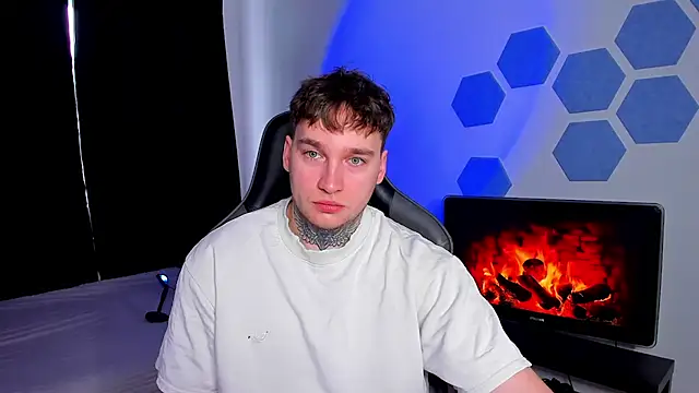 Chris Tyson online show from 02/08/26, 08:51